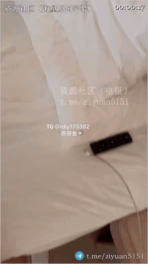 推特新晋约啪大神肌肉帅哥「热带鱼」《最火爆的上海反差妹子》瘦高模特身材电话性爱，插爽了提出这次射了之后就都可以不带套了13V